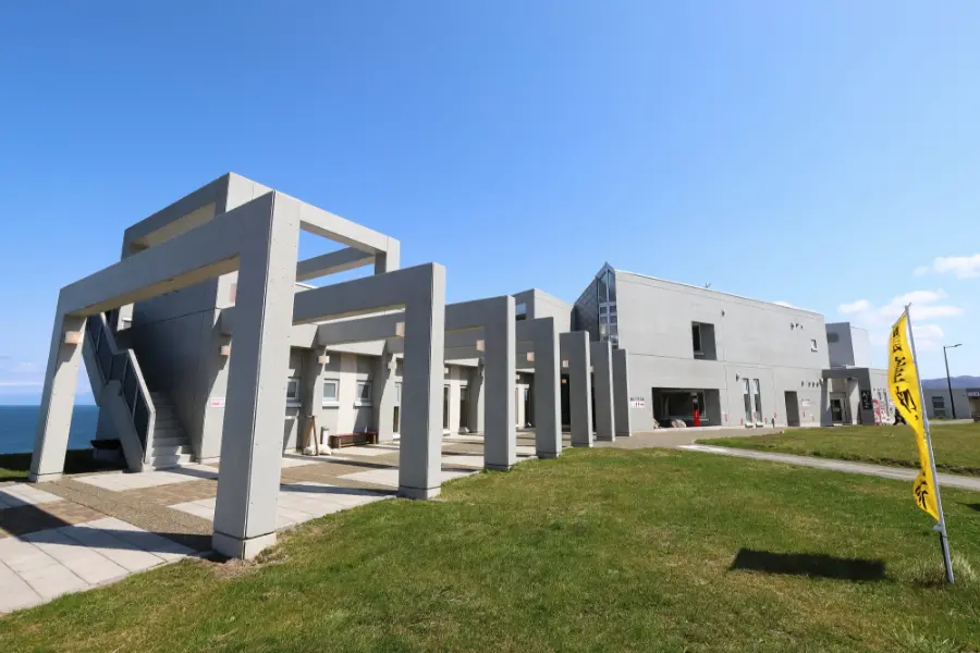 ブルータリズム建築の外観