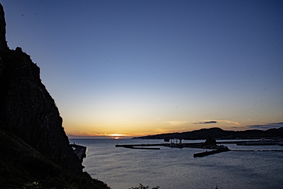様似町のエンルム岬から望む夕景