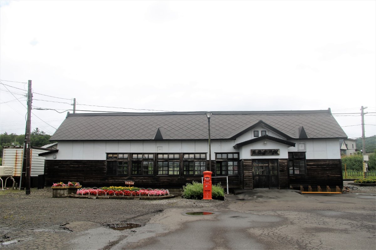 宗谷本線の天塩中川駅の駅舎